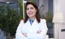 ‘Göz kapaklarındaki sarkmalar görme güçlüğüne yol açabiliyor’