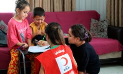 Kızılay’dan deprem bölgesindeki öğrencilere eğitim desteği
