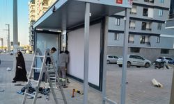 Batman’da Akıllı Otobüs Duraklarının Kurulumu Başladı