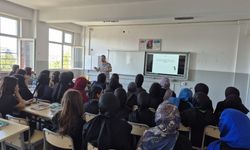 Lise Öğrencilerine “Sağlıklı Beslenme” Eğitimi