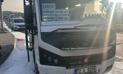 Batman'da seyir halindeki şehiriçi Minibüs’ünde yangın paniği