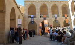 Mardin Kültür Yolu Festivali’nde tarihi mekanlar, sergilere ev sahipliği yapıyor