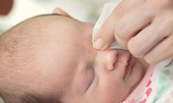 Bebek ve çocuklarda göz sulanması tedavisi