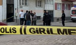 2 engelli çocuk annesi kadın, evde boğazı kesilmiş halde bulundu