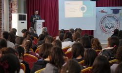 Gençler, maneviyat ve başarı yolculuğuna davet edildi