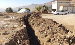 Kozluk’ta Köylerde Hizmet Atağı Sürüyor