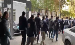 Diyarbakır'da 53 adrese eş zamanlı baskın: 46 gözaltı