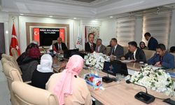 Vali, Vatandaşların Sorunlarını Dinledi