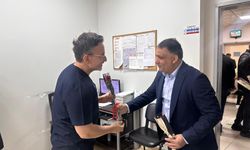 AK Parti’den Dünya Diş Hekimliği Günü Ziyareti