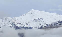 Mereto Dağı Beyaza Büründü