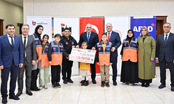 Gazze için toplanan 24 Milyon TL AFAD’a teslim edildi