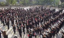 Batman’da 563 öğrenci, ‘Atatürk Çocukları’ şarkısını seslendirdi