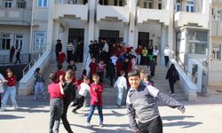 Öğrenci sayısı iki katına çıktı, yeni okul şart oldu