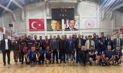 Batman'da 'Öğretmenler Günü Voleybol Turnuvası' sona erdi