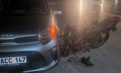 Batman Üniversitesi yolunda tehlike! Asfaltın çökmesi kazaya yol açtı