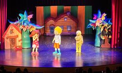 Niloya ve Arkadaşları Batman’da Minik Dostlarıyla Buluşuyor