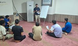 Üniversite Öğrencileri Kur’an-I Kerim Öğreniyor