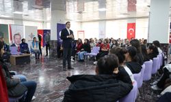 “Gençler Bizim Geleceğimizdir”