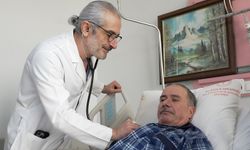 Aort yırtığı kapalı yöntemle onarıldı