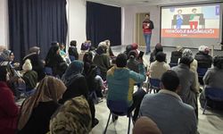 Velilere "teknoloji bağımlılığı" eğitimi verildi