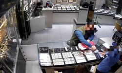 Eve giren hırsız 4 milyon TL değerinde altın çaldı