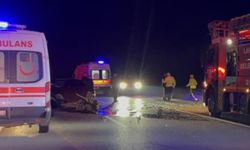 "Dur" ihtarından kaçan araç feci kazaya karıştı: 5 ölü