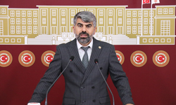 HÜDA PAR Milletvekili Dinç, sosyal medyada yaş sınırlaması ve kimlik doğrulaması talep etti