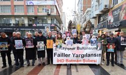 Batman'da “Kayıplar bulunsun, failler yargılansın” eyleminin 717. Haftasında Roboski için açıklama yapıldı
