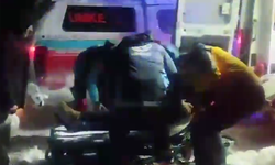 Karda mahsur kalan yaralı vatandaş kurtarıldı