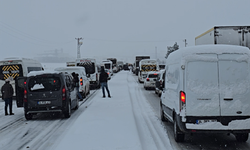 Batman-Beşiri Yolunda Araçlar Mahsur Kaldı
