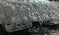 Batman garaj çatısı çöktü, araçlar hasar aldı