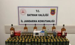 Binlerce Paket Sigara, Silah ve Kaçak Alkol Ele Geçirildi