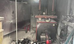 Camide Elektrik Pano Yangını Paniğe Yol Açtı