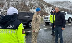 Gercüş’te Trafik Noktasında Güvenlik Denetimi