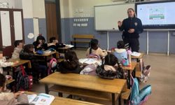 Polislerden Okullarda Güvenlik Eğitimi