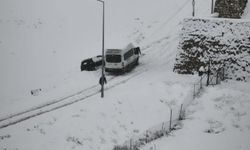 Yokuşlarda Araçlar Yolda Kaldı, Kazalar Peş Peşe Geldi