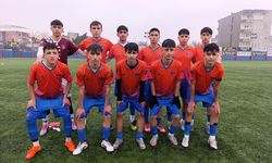 1955 Batman Belediyespor U-16 Deplasmandan Galibiyetle Döndü