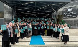 AK Parti Batman’da Kadınlardan Güç Gösterisi