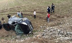 Batman'da trafik kazası otomobil takla attı: 3 yaralı