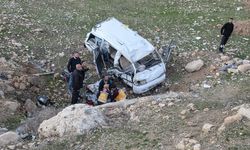 GERCÜŞ’TE FECİ KAZA: 2’si Ağır 3 Yaralı