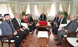 Esnafın Yeni Yönetiminden Vali Canalp’e Ziyaret