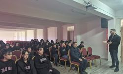 Gençlere Ergenlik ve Stres Yönetimi Eğitimi