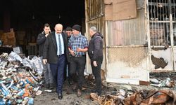 Yeni Sanayi Sitesi’nde Yangın Sonrası Vali Canalp işyerini inceledi