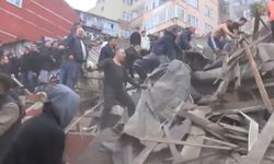 2 bina çöktü: Enkaz altından 7 kişi çıkarıldı