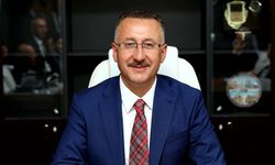 Adapazarı Belediye Başkanı Mutlu Işıksu Kimdir? Partisinden Neden İstifa Etti? SON DAKİKA!