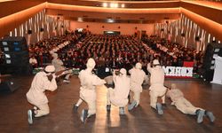 Batman’da Çanakkale Ruhu ve İstiklal Marşı Coşkusu Bir Arada