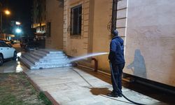 Batman’da Yol Ve Kaldırımlar Yıkanıyor