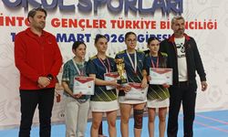 Batmanlı Kız Badminton Takımı Türkiye 4.’sü Oldu