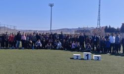 Gercüş'te Genç Yetenekler Pistte Ter Döktü