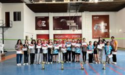 GÜLTEPE ORTAOKULU BADMİNTON ŞAMPİYONU